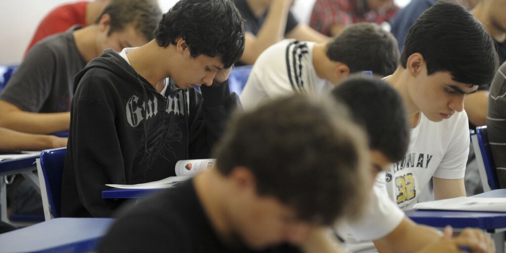 sisu-2026:-universidades-iniciam-convocacao-de-lista-de-espera