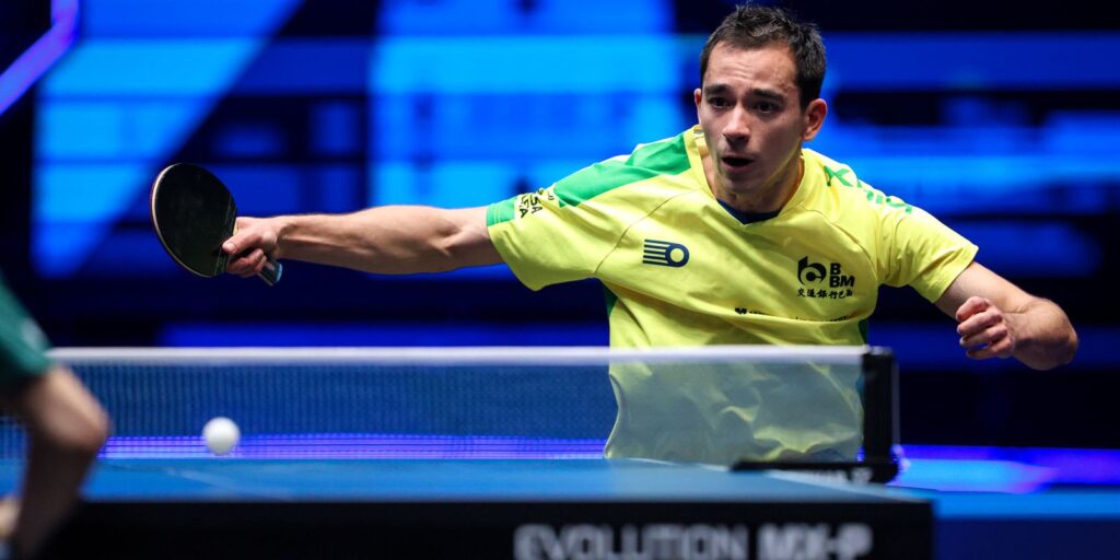 hugo-calderano-estreia-com-vitorias-no-wtt-smash-de-singapura