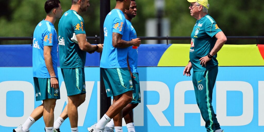ainda-sem-raphinha,-brasil-inicia-preparacao-para-as-oitavas-de-final
