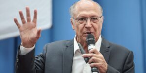 alckmin-diz-que-milei-presta-desservico-a-argentina