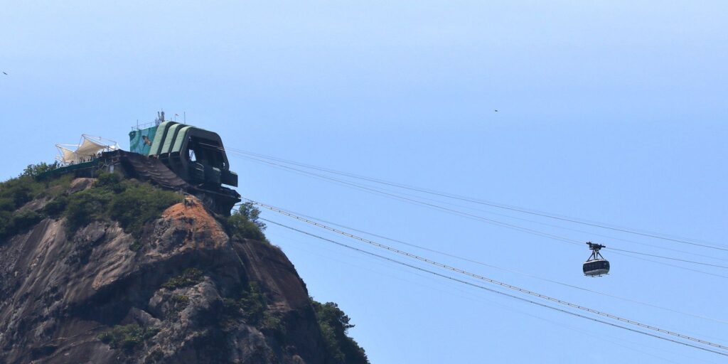 justica-mantem-suspensao-de-obras-de-tirolesa-no-pao-de-acucar
