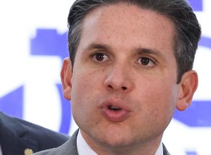 motta-cria-comissao-para-analisar-pec-da-reducao-da-escala-6x1